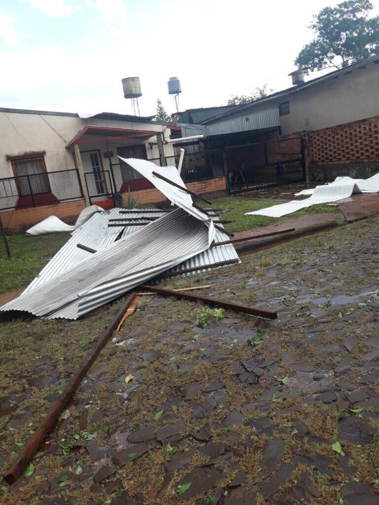 Fuerte temporal causó destrozos en Eldorado.