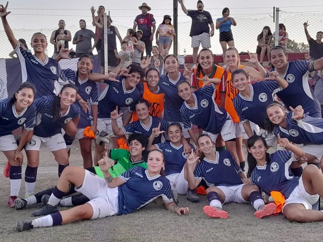 Independiente superó a Godoy Cruz y jugará la final ante Gimnasia. Será clásico en una final, por primera vez en la historia del fútbol femenino de la LMF.