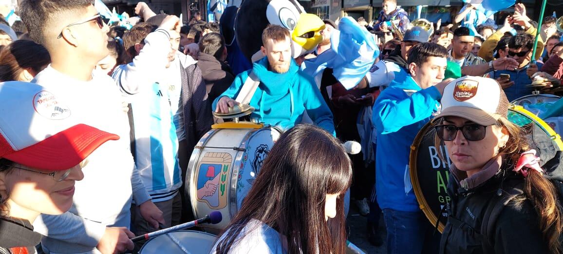 Ushuaia festeja a lo grande el pase de Argentina a la semifinal