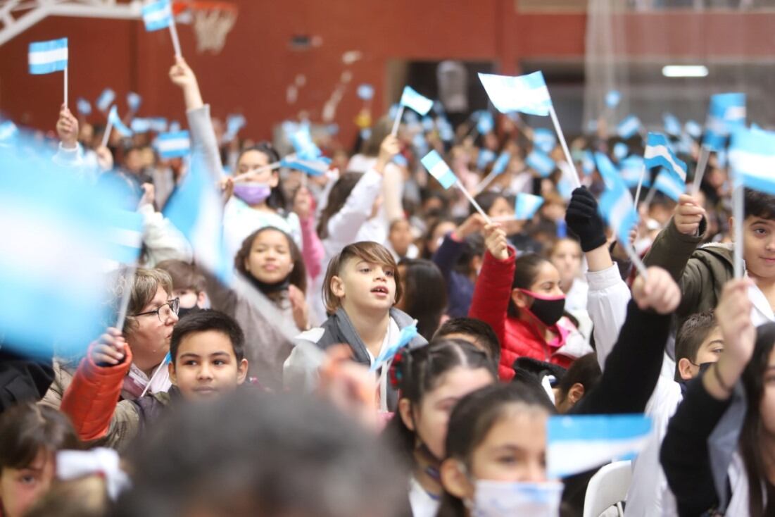 Unos 2.000 alumnos participaron del encuentro virtual con la Antártida