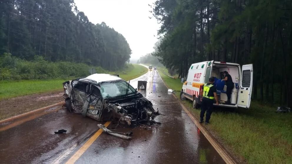 Garuhapé: despistó con su auto y terminó herido de gravedad