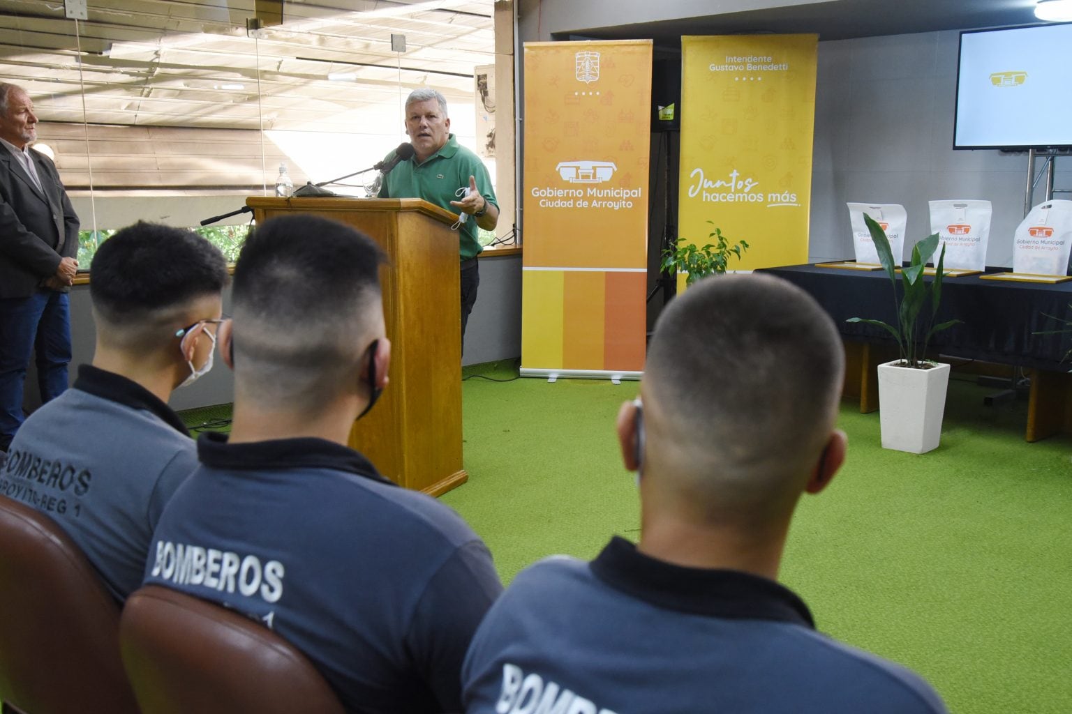 Bomberos de Arroyito fueron reconocidos