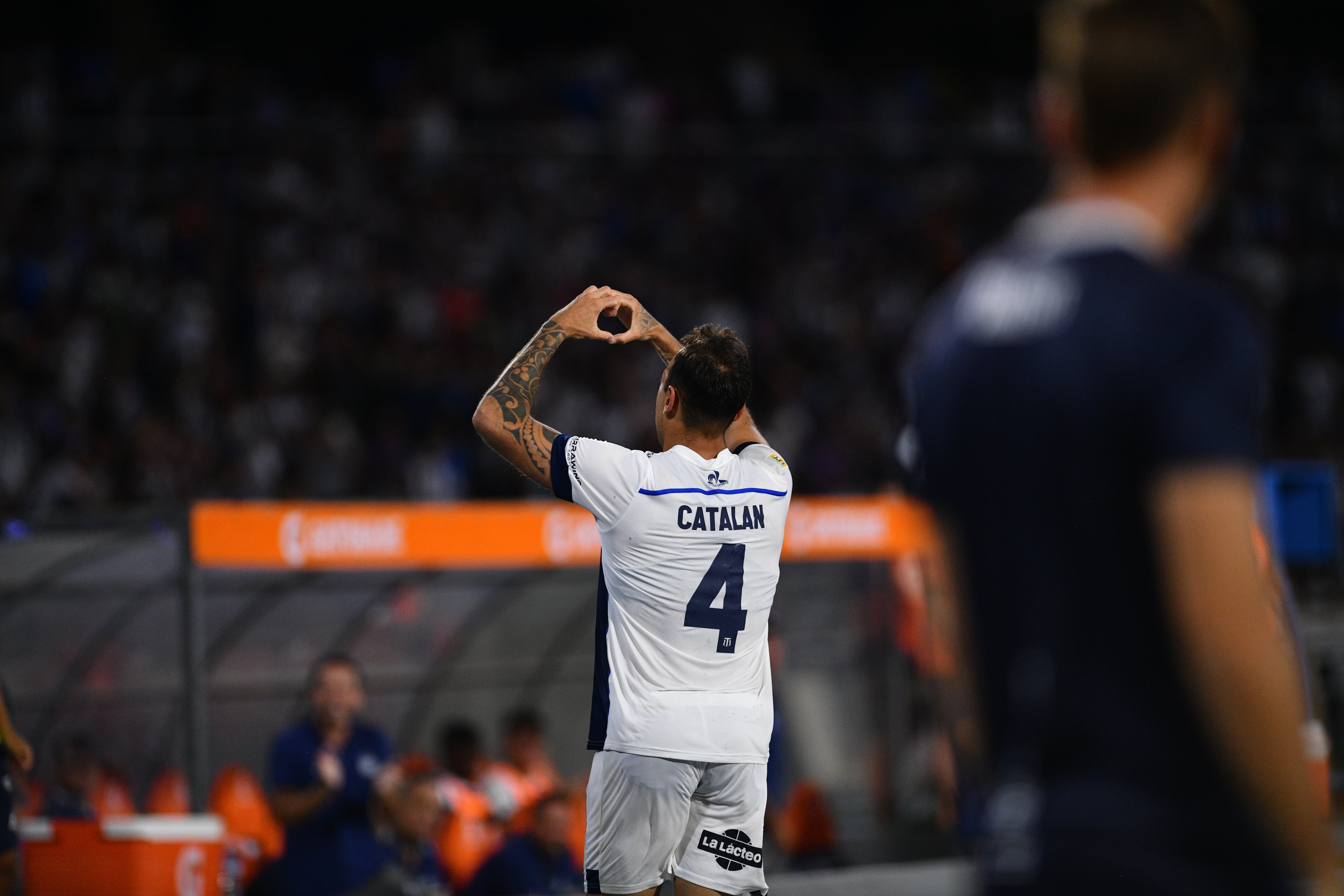 Matías Catalán marca el cuarto gol para Talleres vs Rosario Central. (Pedro Castillo / La Voz)