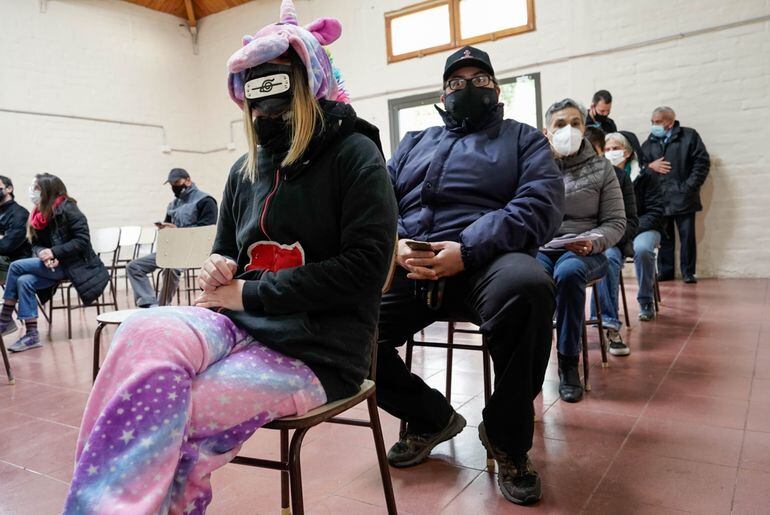 Una vecina de San Martín de los Andes votó en pijama.