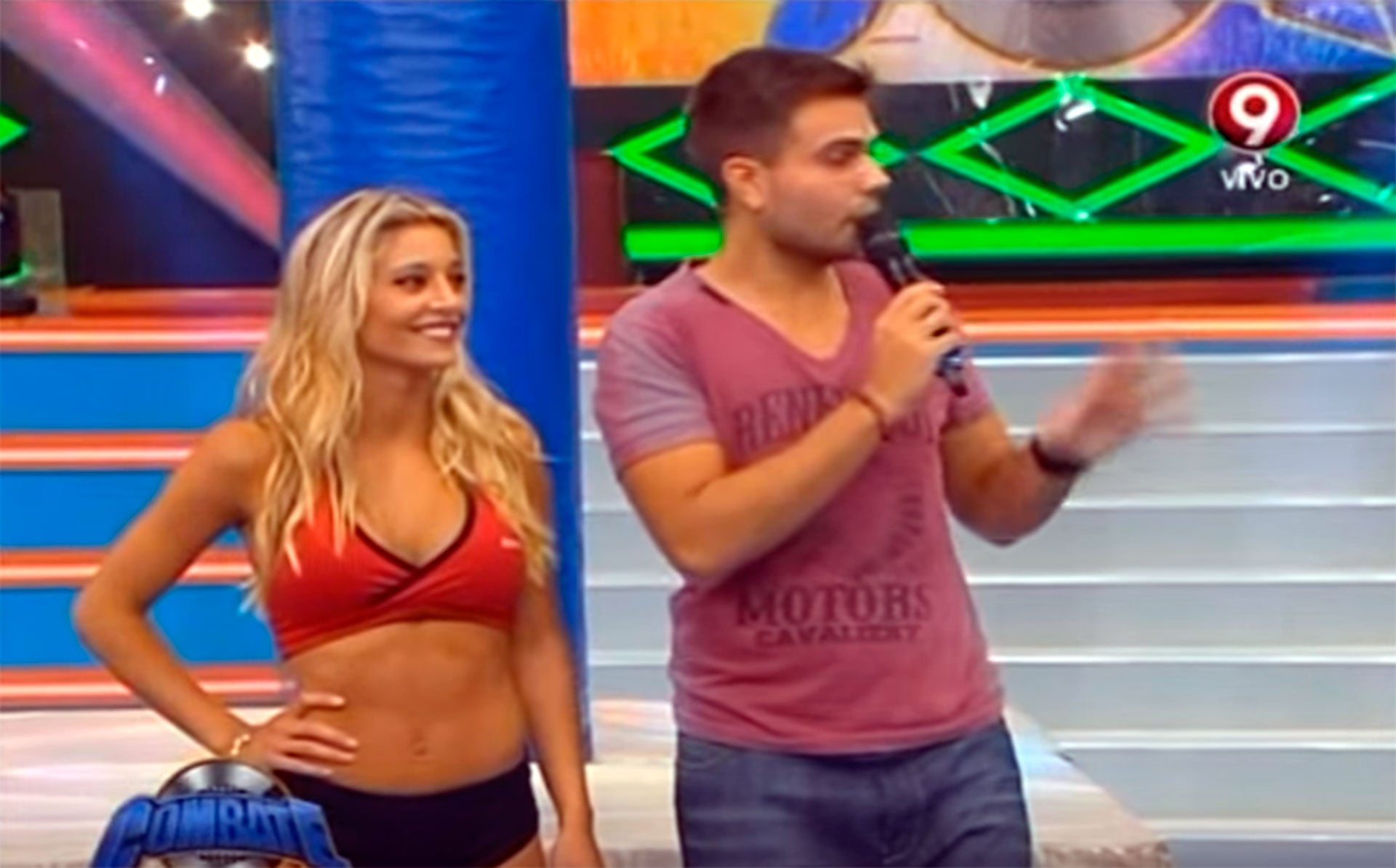 Sol Pérez en Combate