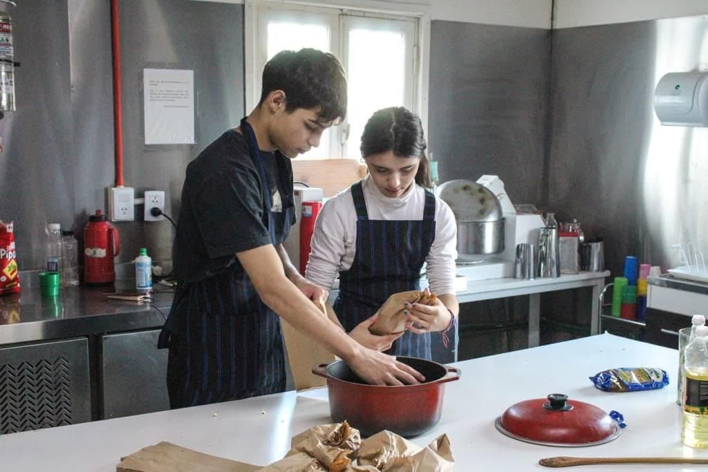 Los jóvenes interesados en los talleres que brinda el Programa “Activa el invierno”, puede inscribirse a través de las redes sociales o personalmente en la sede del CePLA- El Palomar.