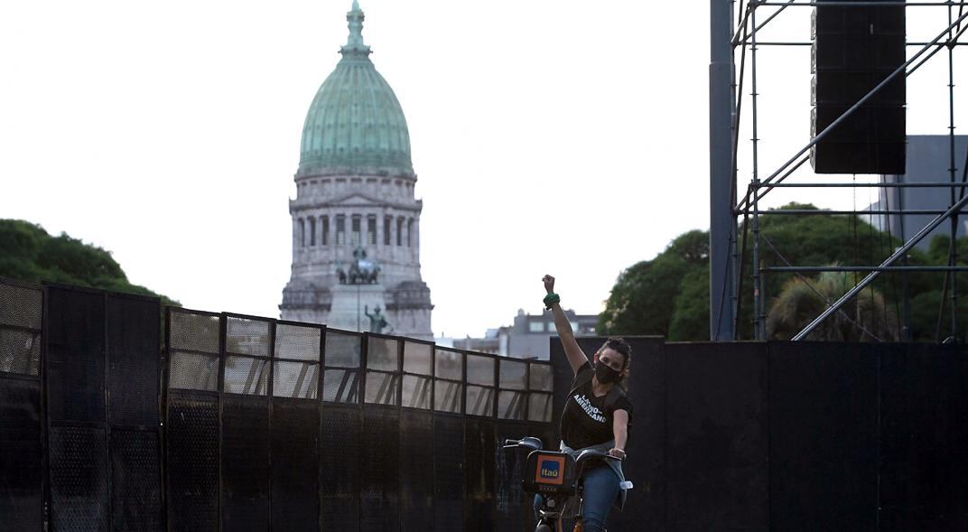 El Congreso de la Nación permanecerá vallado y con amplia presencia policial para evitar posibles desmanes de los manifestantes.