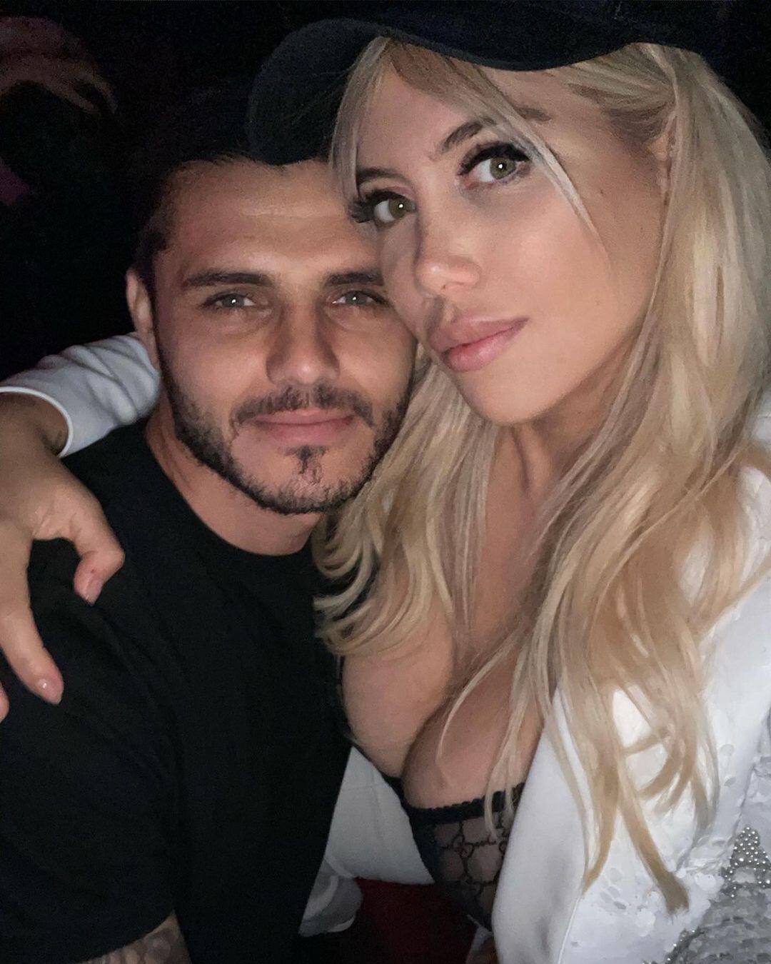 Mauro Icardi compartió fotos con Wanda Nara después de los mensajes