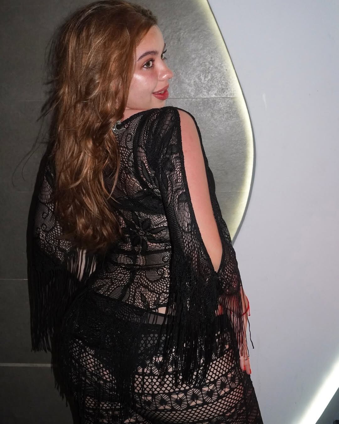 El look con transparencias de Anna Chiara del Boca