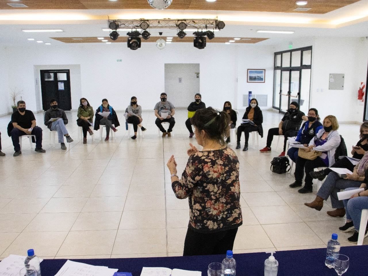 Taller de Leguas de Seña, SUM del Sindicato de Obreros y Empleados Municipales.