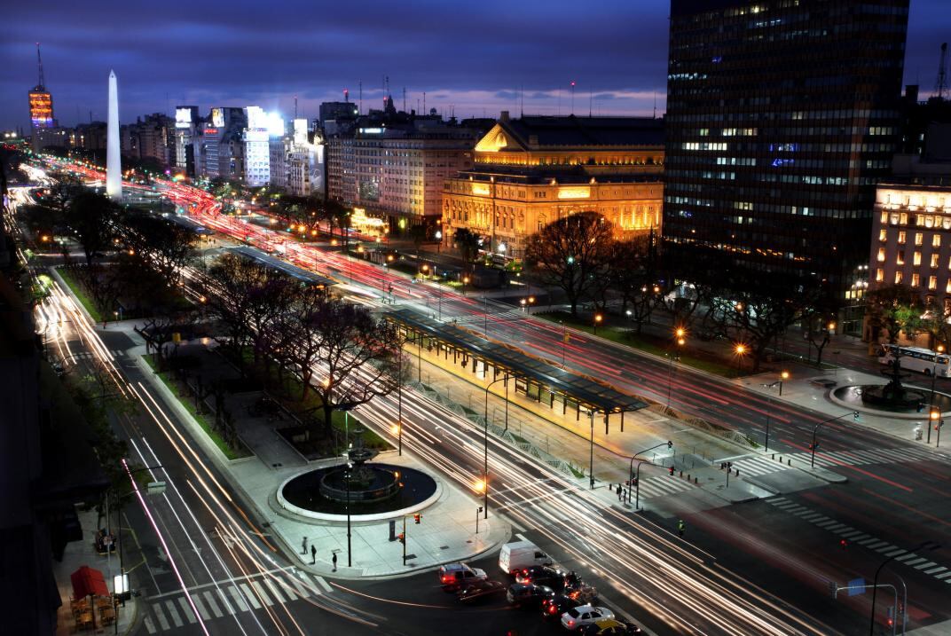 La 9 de Julio y el Obelisco, símbolos de Buenos Aires. Foto: Ente de Turismo Buenos Aires