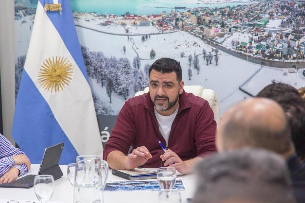 Vuoto se reunió con su Gabinete