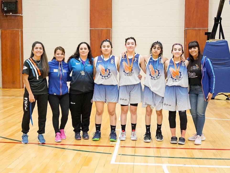 Juegos Nacionales Evita - Basquet Sub 16, 
Metalúrgico logró el primer lugar.