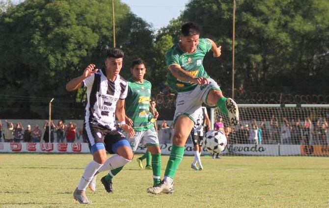 Ferro de General Alvear, derrotó 1-0 a Pacífico y clasificó primero en la Zona 5 del Torneo Regional.