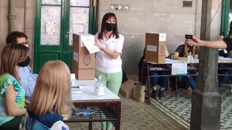 La candidata de Juntos por el Cambio votó en Capital.