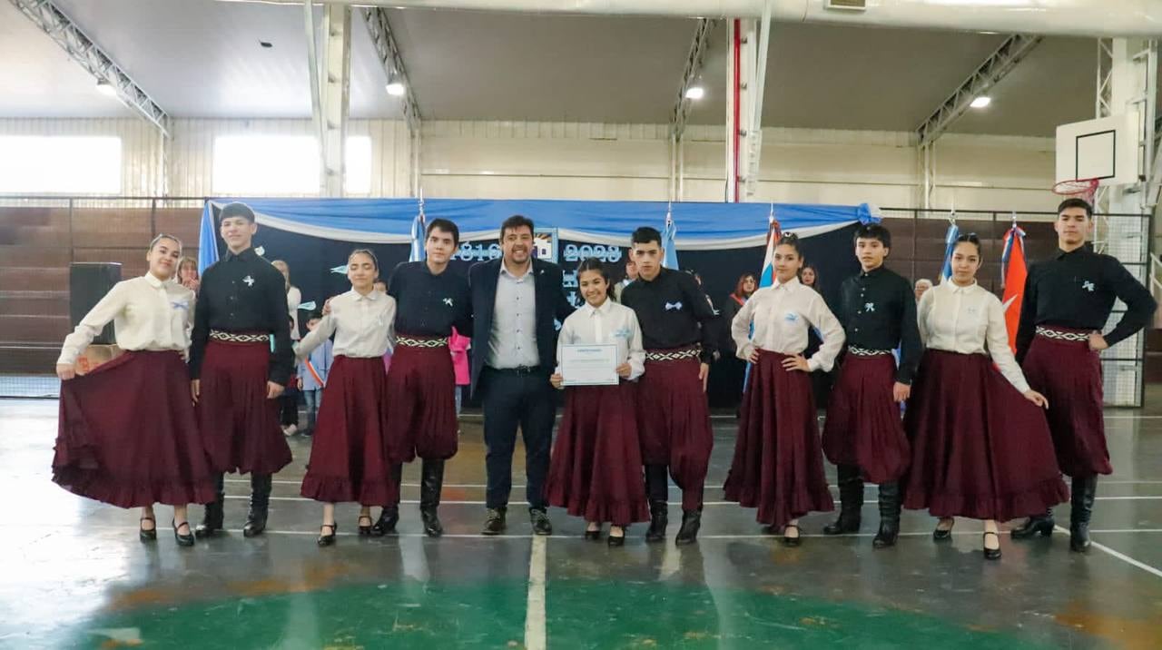 Acto central en Tolhuin por el Día de la Independencia