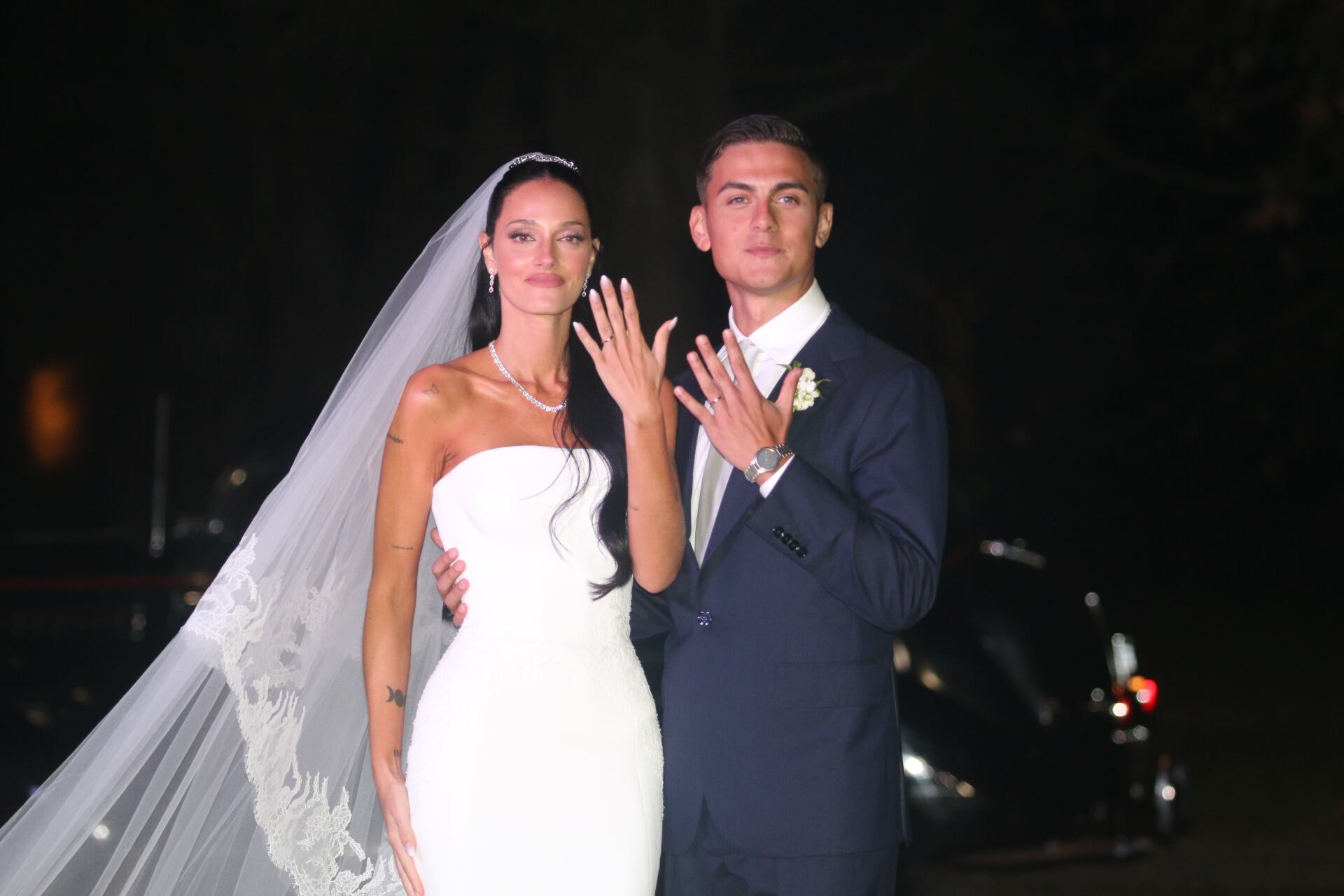 Así fue el look de Oriana Sabatini y Paulo Dybala en su casamiento