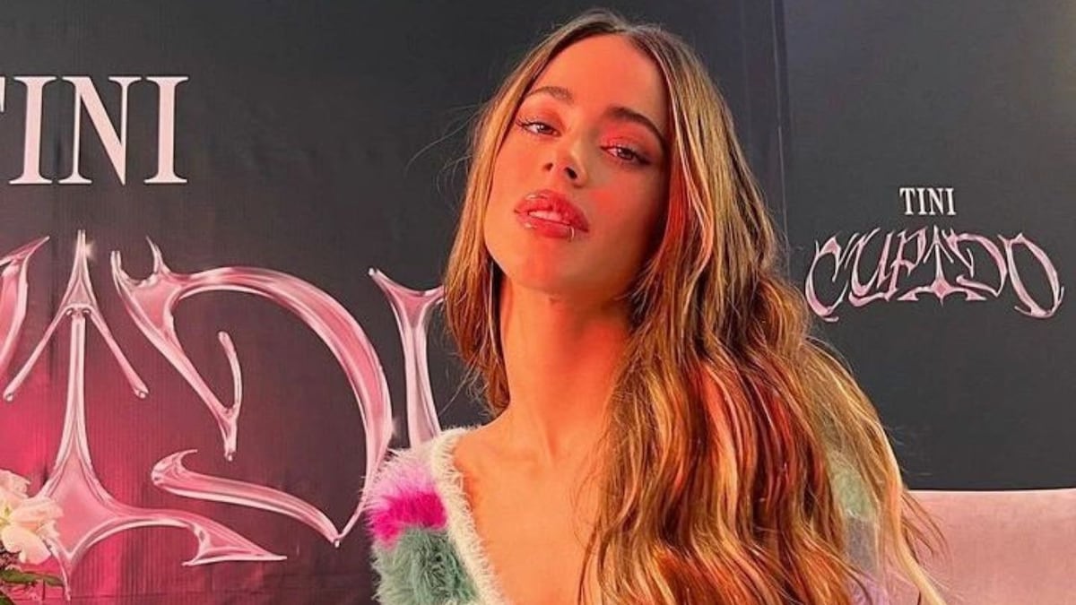 Tini Stoessel posteó fotos del backstage de su videoclip y hasta La Joaqui le comentó: “Sos tan preciosa”