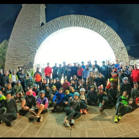 Grupo de ciclismo mendocino.