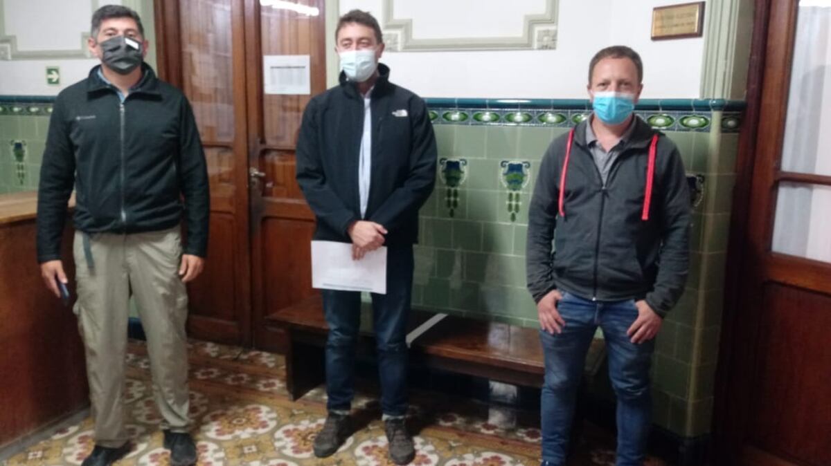 Elecciones 2021 en Jujuy: aparecieron boletas de las PASO y la Justicia las validó