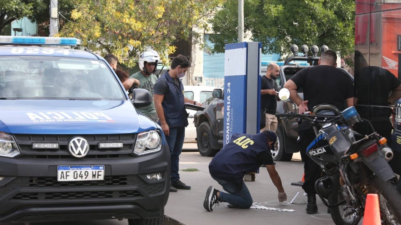 Balearon la subcomisaría 24°