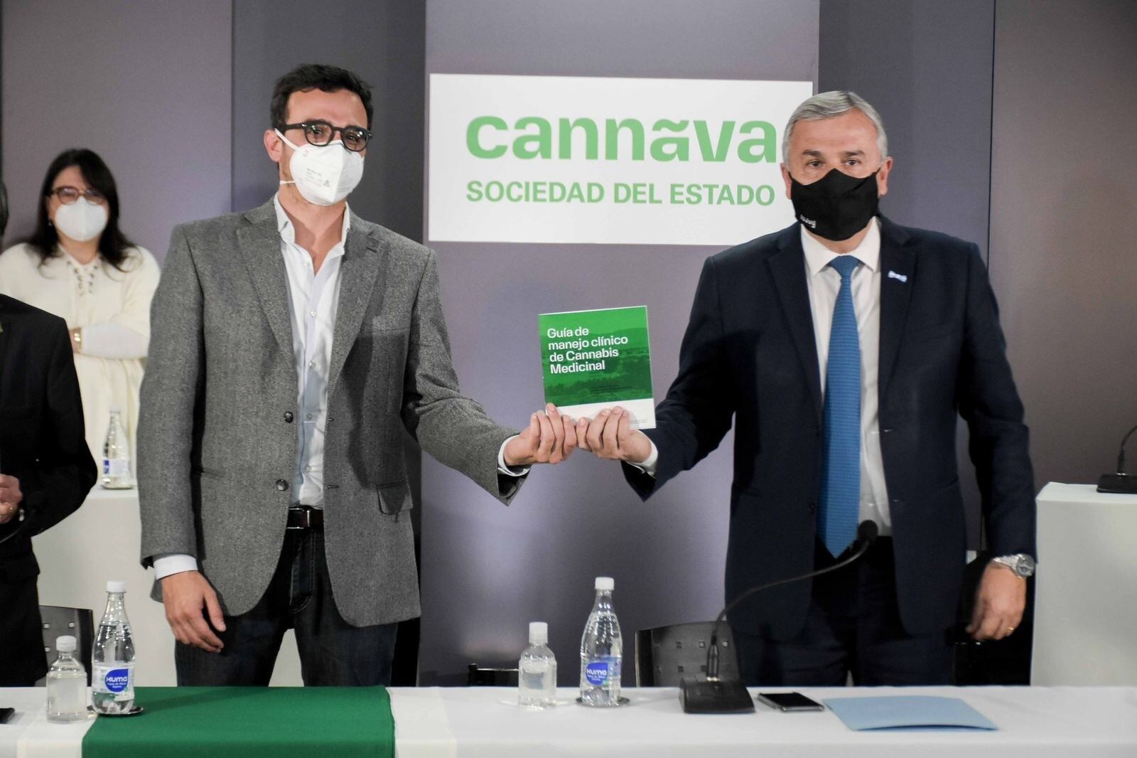 La Guía de Manejo Clínico contiene las recomendaciones clínicas de uso de cannabis medicinal de grado farmacéutico para la provincia de Jujuy.