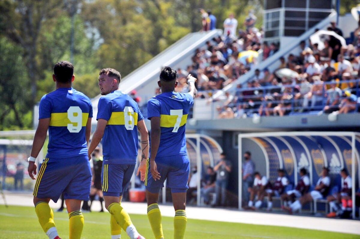 Sebastián Villa volvió a jugar para la Reserva de Boca: metió un golazo y debió ser expulsado