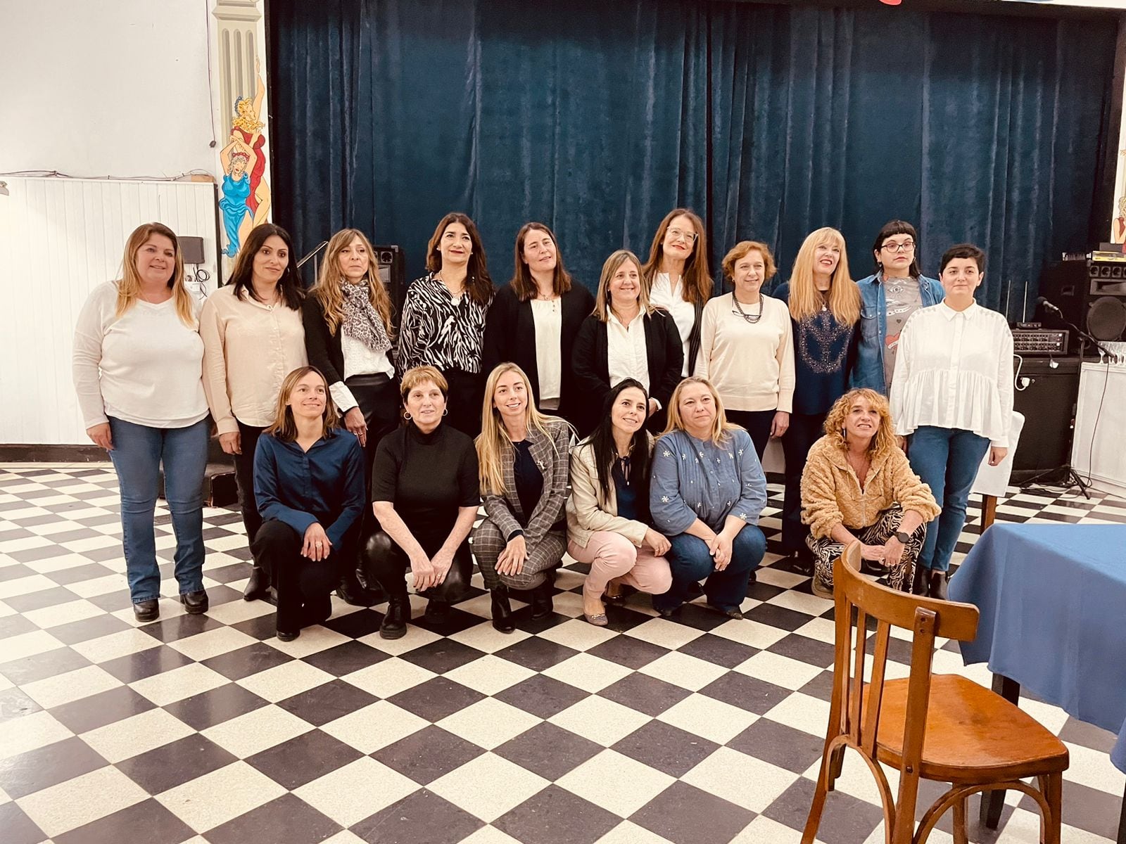 Compromiso Vecinal en el Debate de Mujeres universitarias “Voz y Voto”