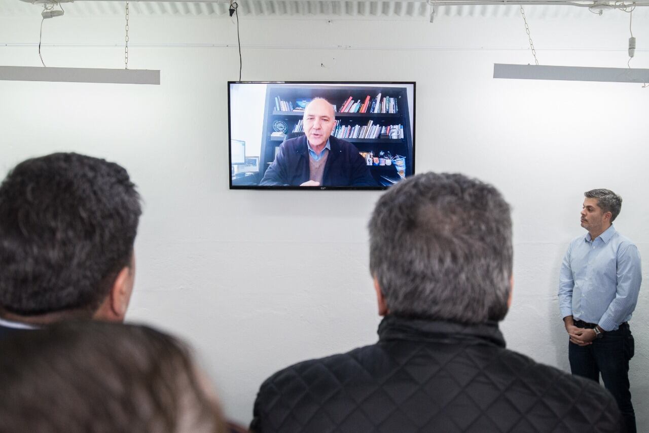 El secretario de Malvinas, Antártida y Atlántico Sur de Nación, Guillermo Carmona envió un video con salutaciones.