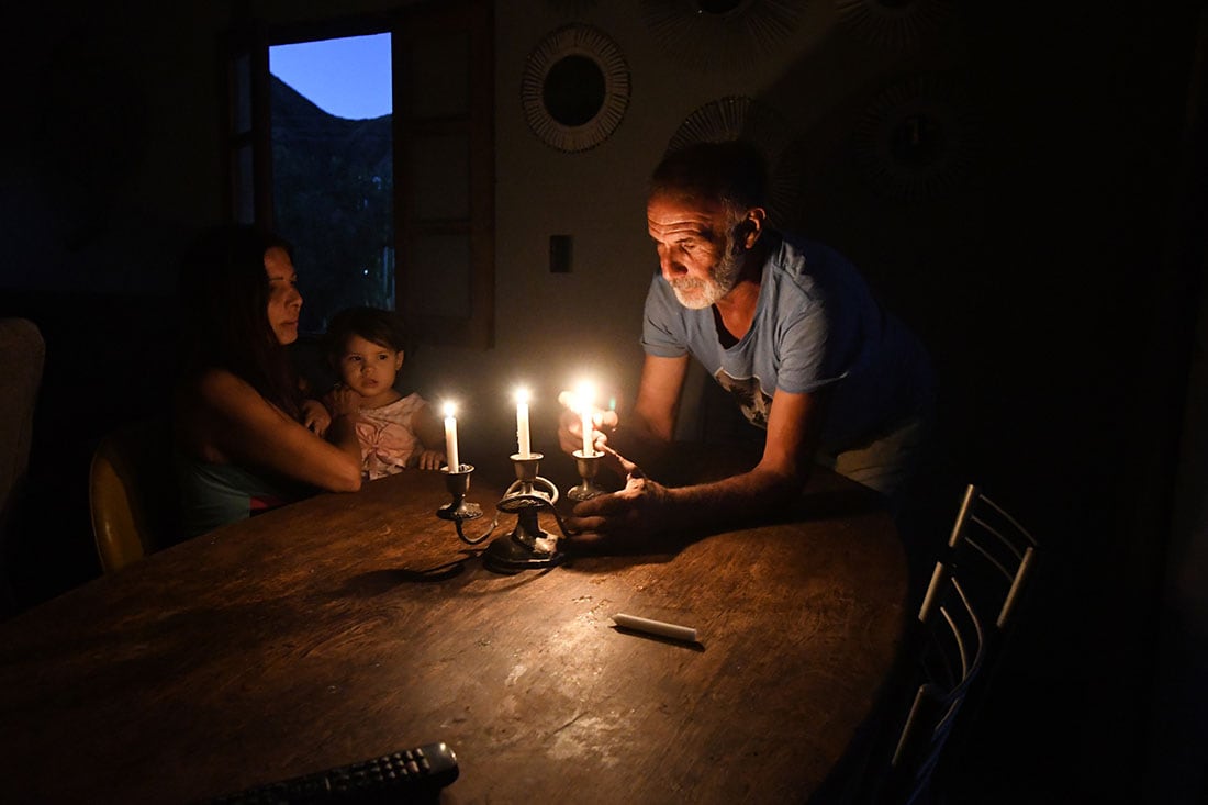 Miles de usuarios se ven afectados por la falta de luz.
