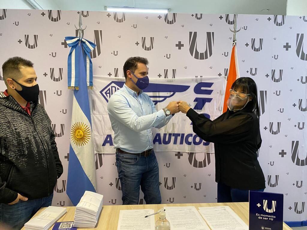 La Asociación de Personal Aeronáutico recibirá la tarjeta +U