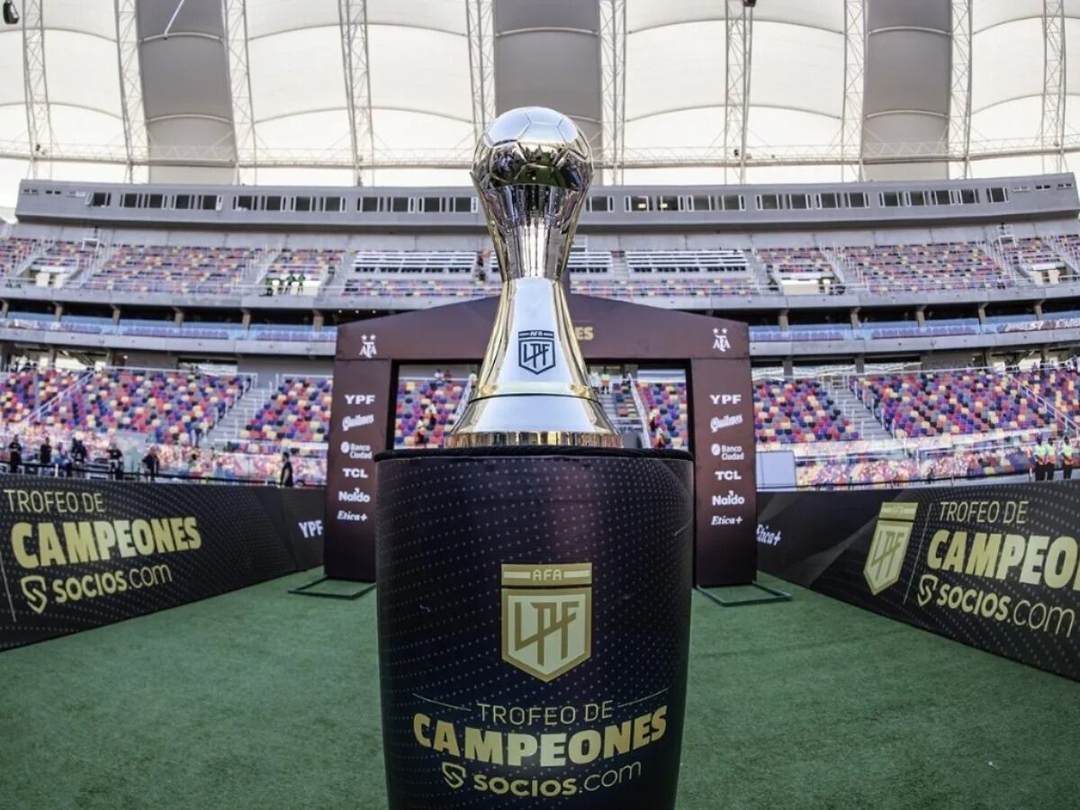 Cuándo y dónde jugarán Boca y Racing por el Trofeo de Campeones 2022