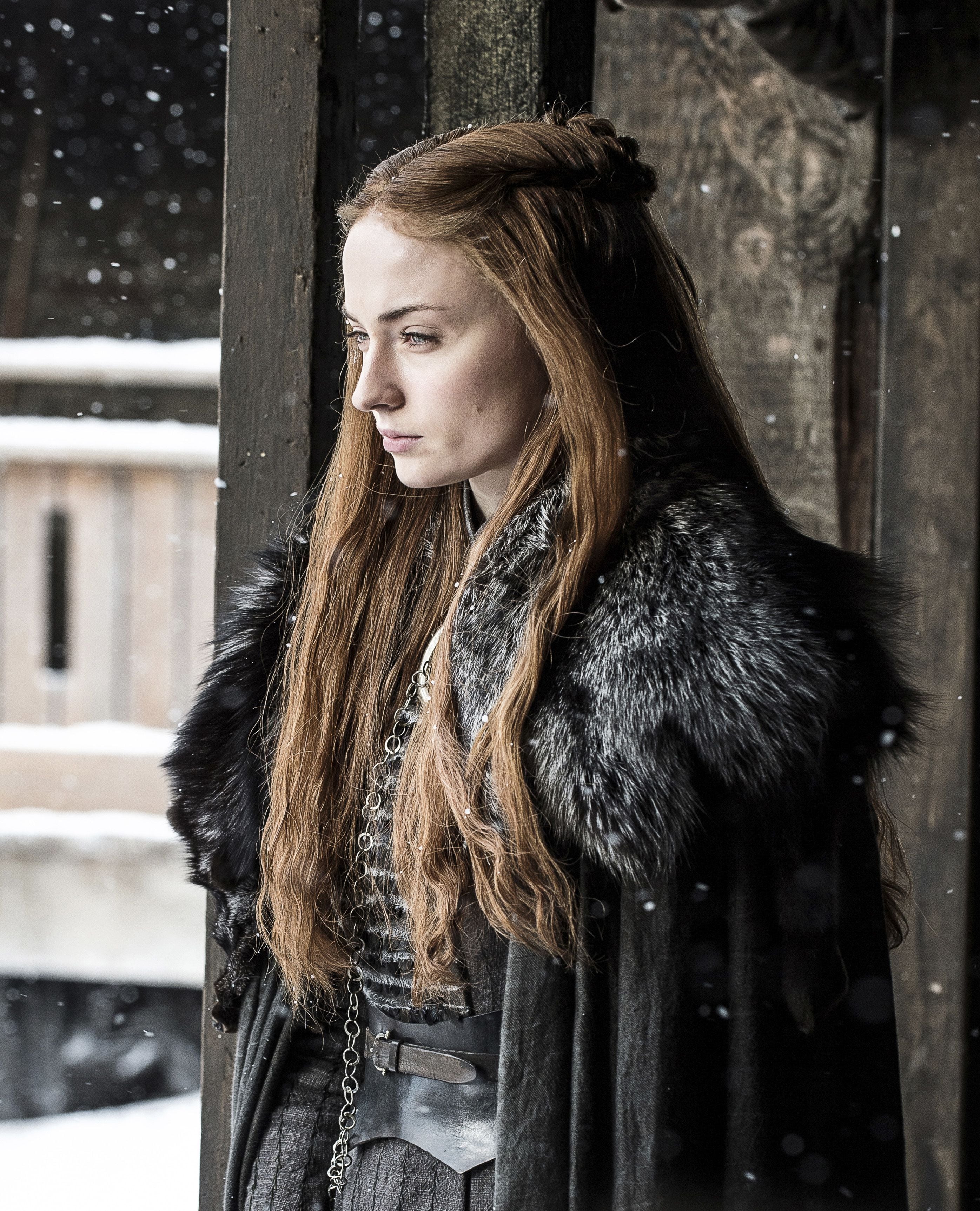 Sophie Turner en el papel de "Sansa Stark".