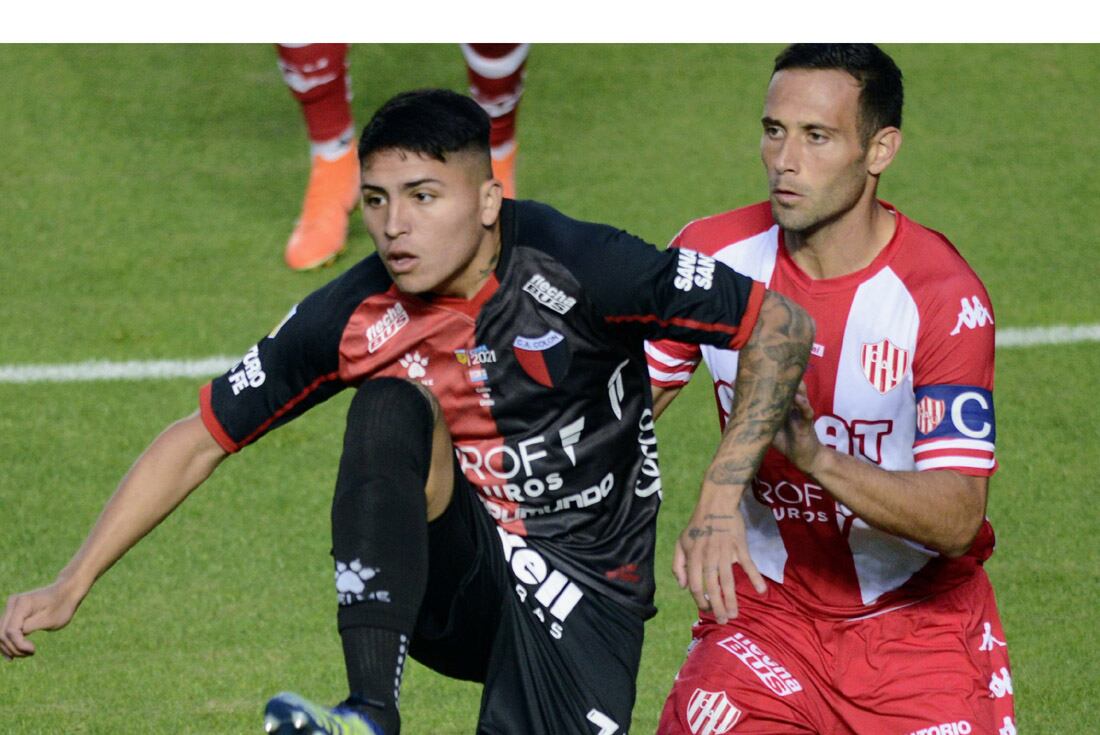 Colón-Unión, el clásico mas equiparado de la Primera División del fútbol argentino. (Fotobaires)