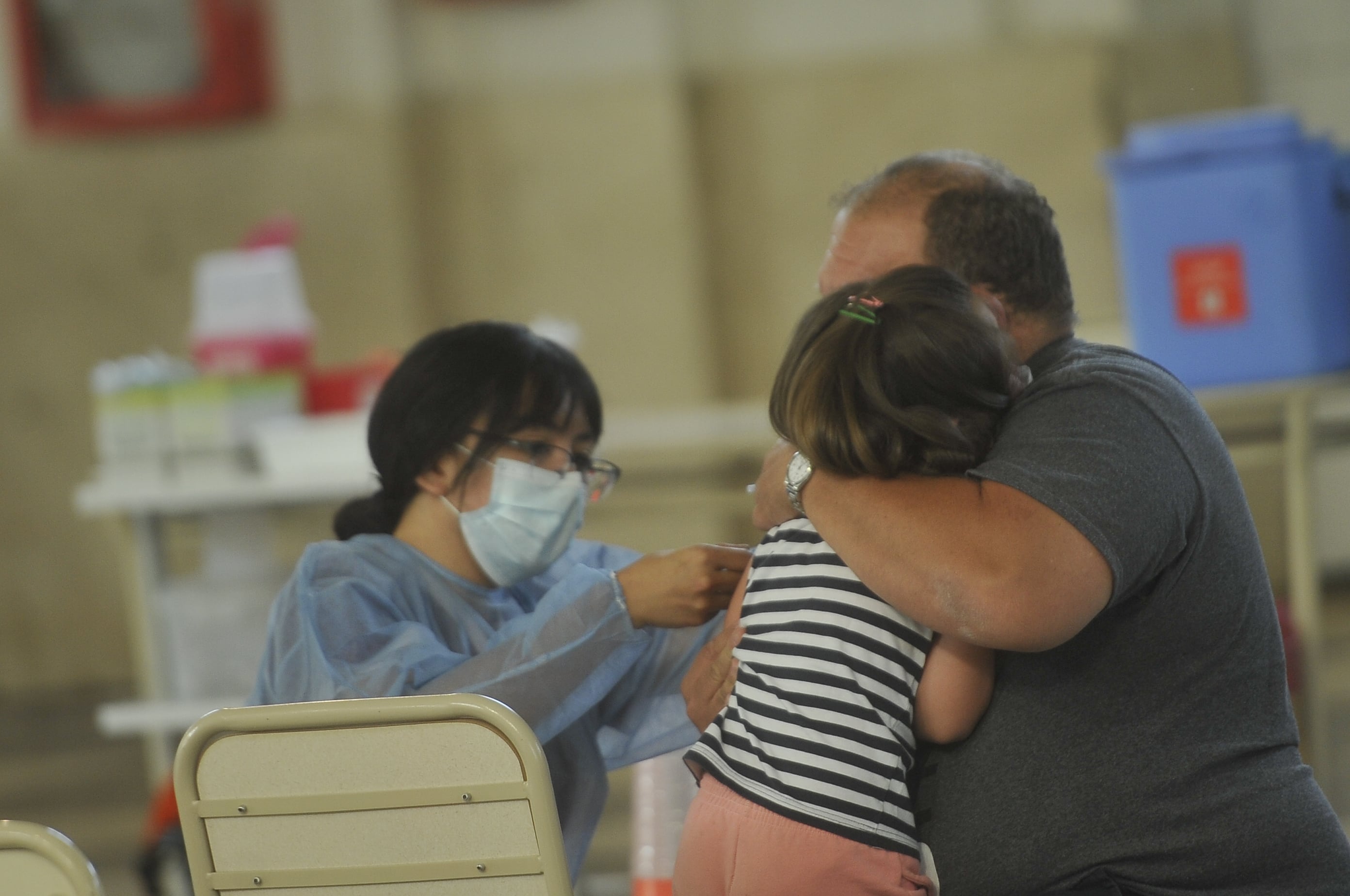 Primer día de vacunación a niños y niñas de 3 a 11 años en Córdoba. En el Pabellón Argentina de la UNC (Javier Ferreyra/ La Voz)