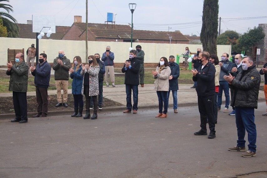 Quedó inaugurada la nueva plazoleta en el barrio “Los Aromos”