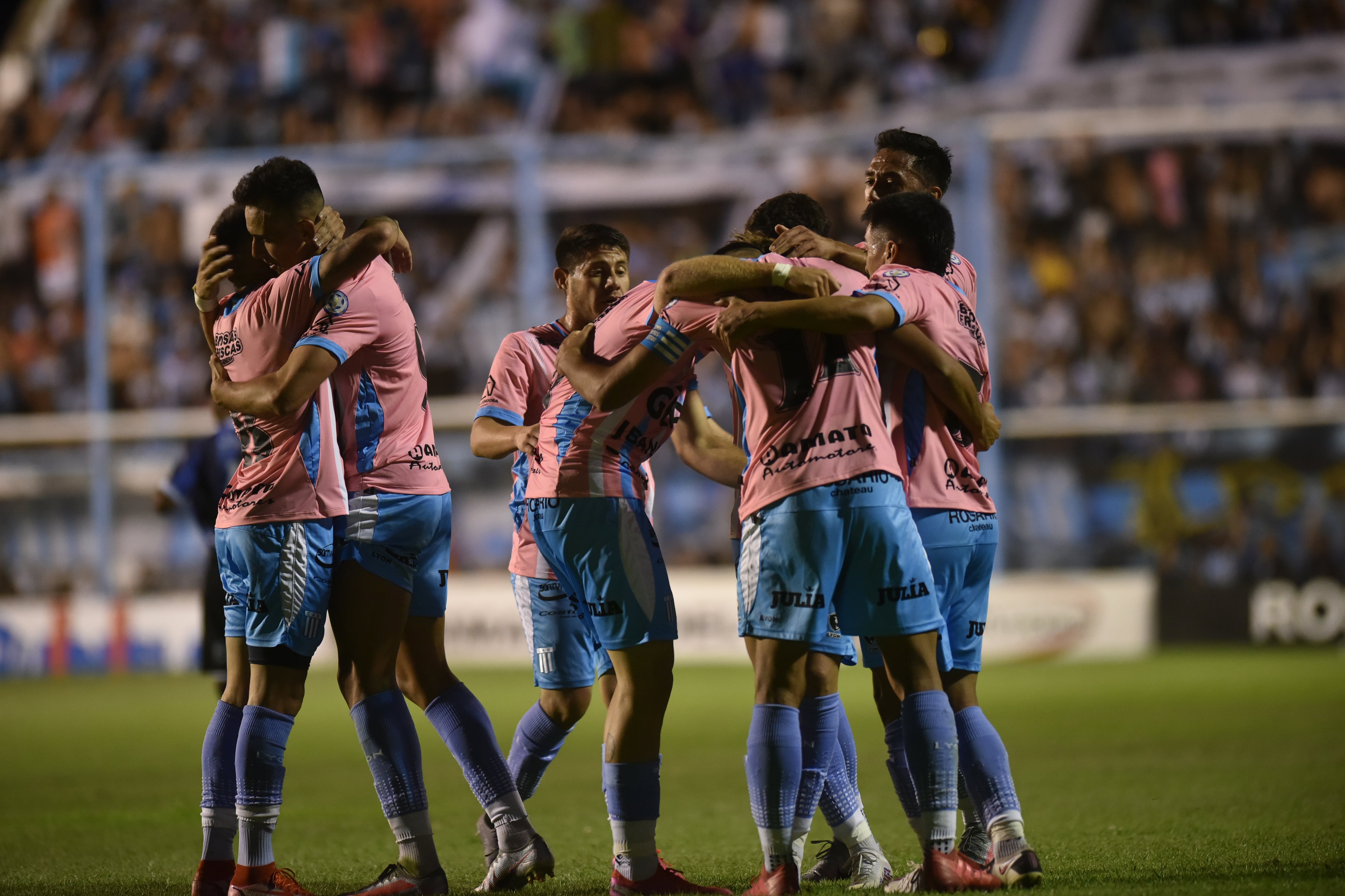 Racing vs Gimnasia de Jujuy en Nueva Italia por fecha de la Primera Nacional