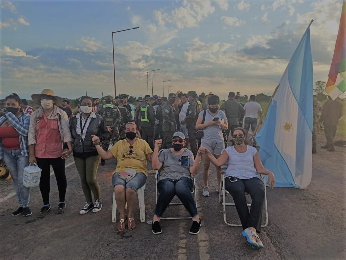 El Corte continúa pero Celauro prometió el levantamiento del bloqueo y PCR rápido