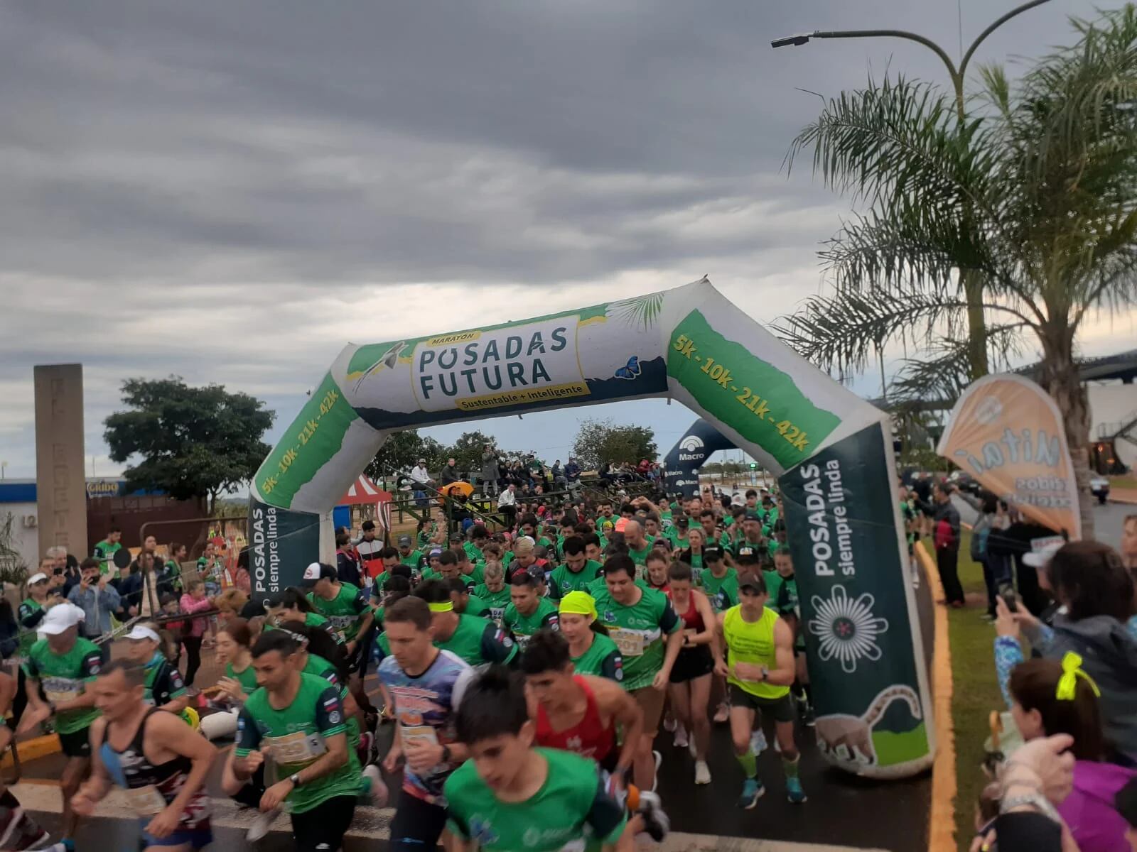 Posadas Futura: alrededor de 1500 corredores iniciaron la maratón