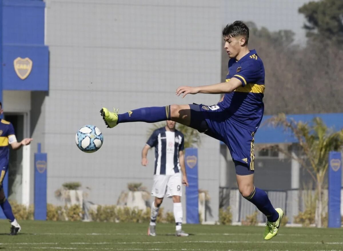 El gol del puntano Federico Aguirre para que Boca sea campeón de la Reserva