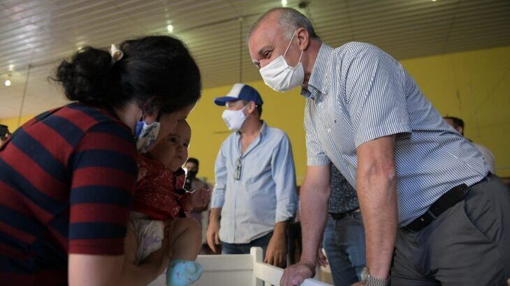 El vicegobernador recorrió los servicios que brindaron en el lugar.