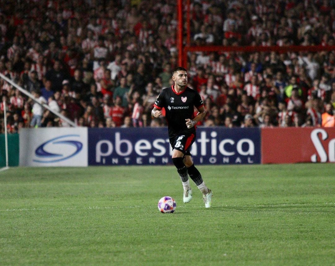 Con 26 años, Leonel Mosevich es un defensor con mucha experiencia. De inferiores en Argentinos, jugó en selecciones argentinas juveniles y Sub 23. Y tiene pasos por Europa, en Suiza y Portugal. (Instagram Leonel Mosevich).