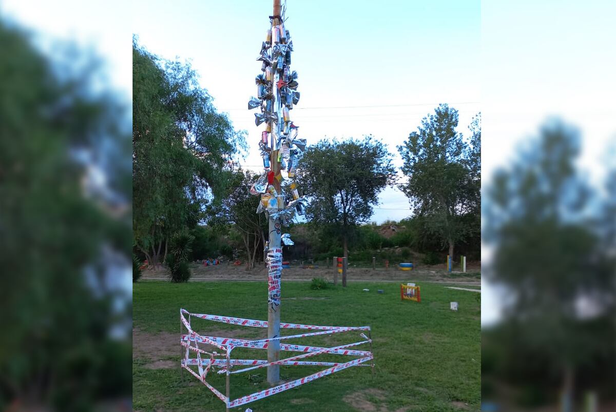 Operario de Epec, sobre el poste electrificado en El Chingolo: “Con tocarlo, si no estás bien calzado, te agarra corriente”