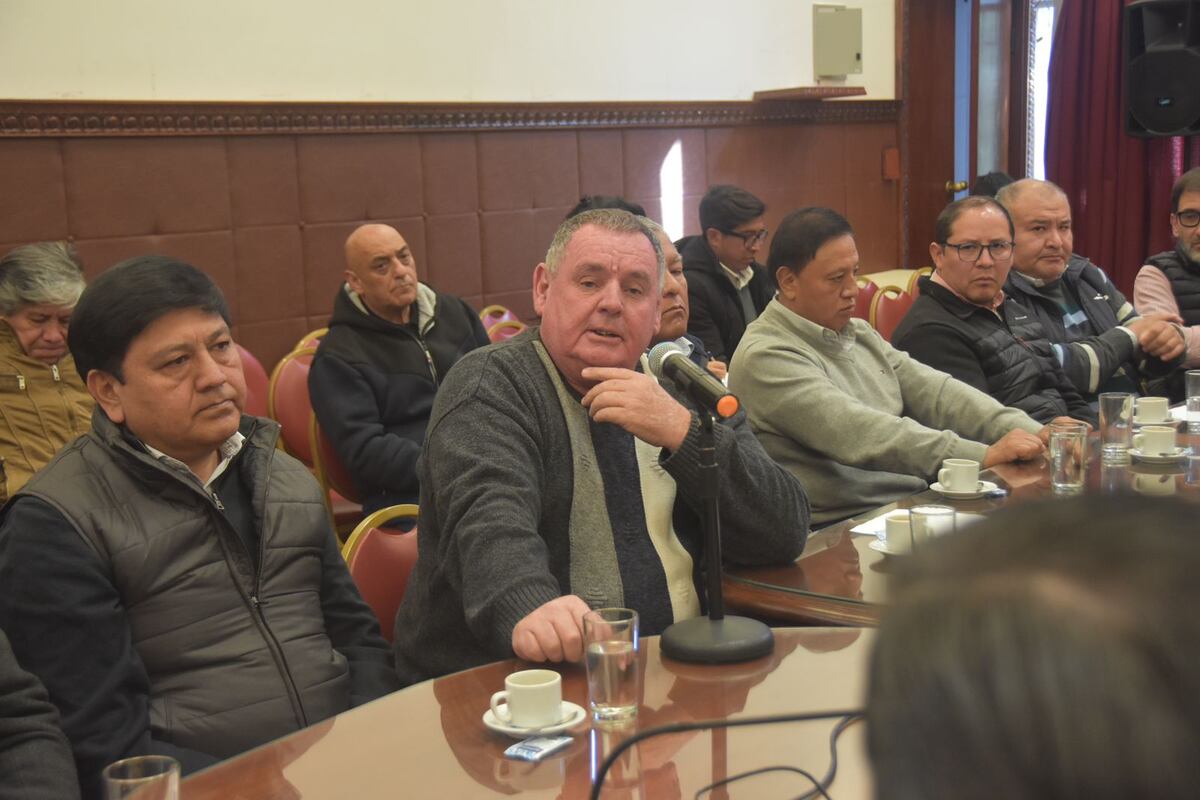 Alerta: el transporte de pasajeros denuncia grave crisis en Jujuy