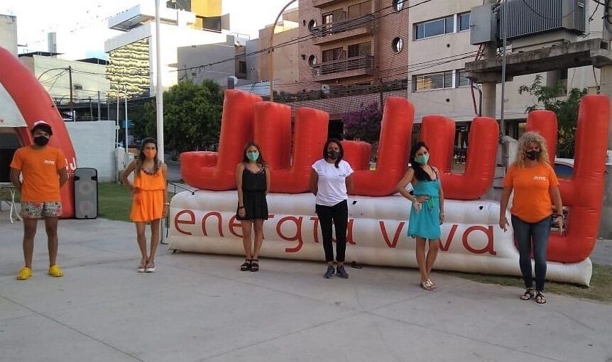 Jujuy se promocionó como destino seguro en la ciudad cordobesa de Villa Carlos Paz, ofreciendo actividades en el área peatonal y en el Paseo de los Artesanos.