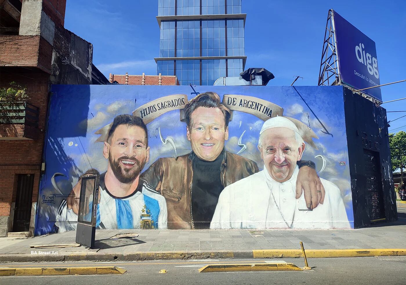 El mural de Conan O’Brien en la Argentina