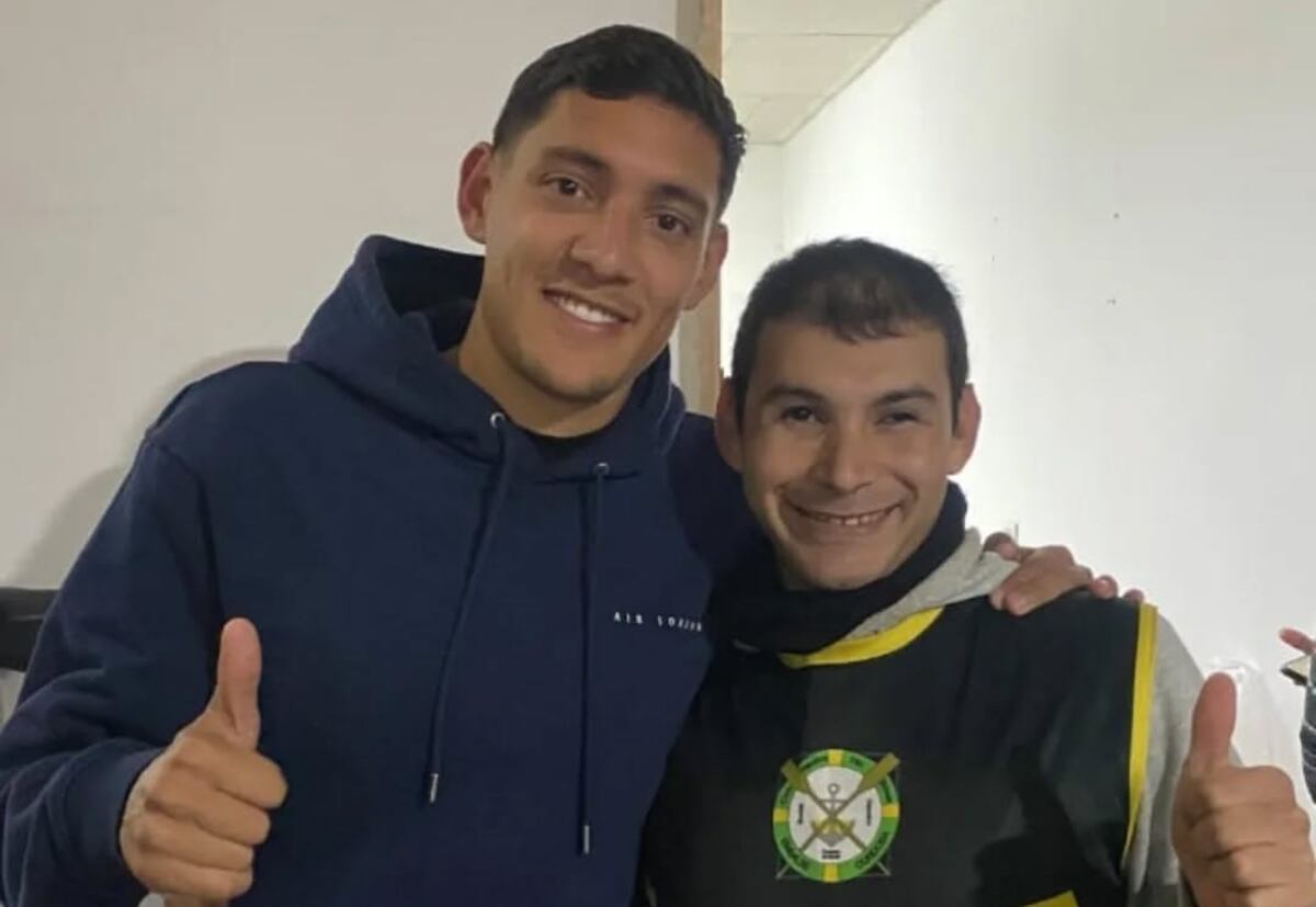 Emocionante: Nahuel Molina visitó el club que lo vio nacer en Córdoba
