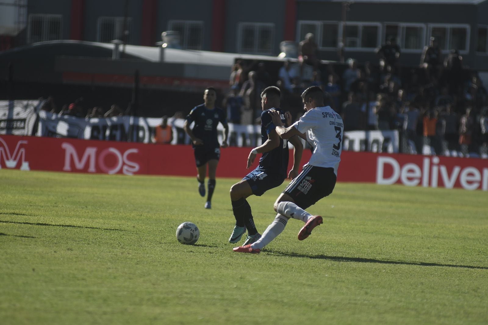 Tallers en su visita a Riestra por Copa de la Liga 2024. (La Voz).