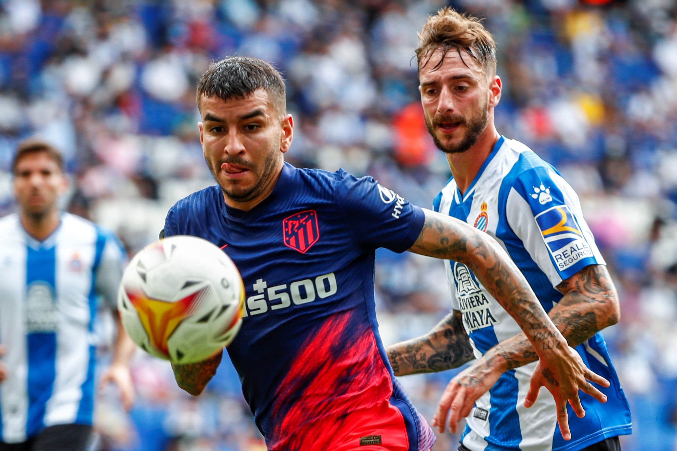 Ángel Correa con la camiseta del conjunto de Madrid. 