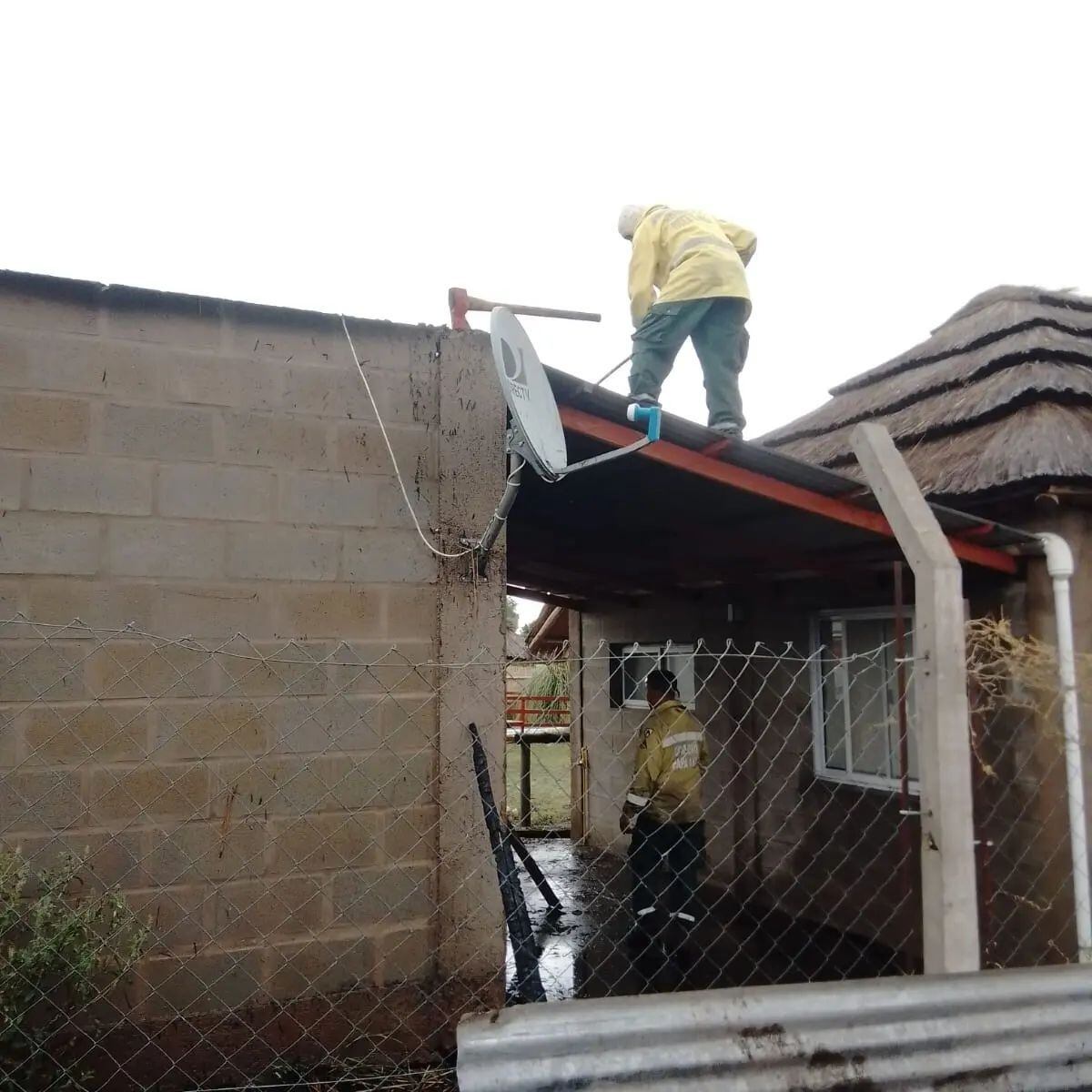 Un rayo incendió completamente una cabaña en Villa Larca, localidad del noreste de San Luis